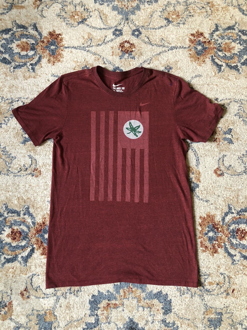 The Nike Tee Men's OHIO STATE Red T-Shirt Size Small USA Flag